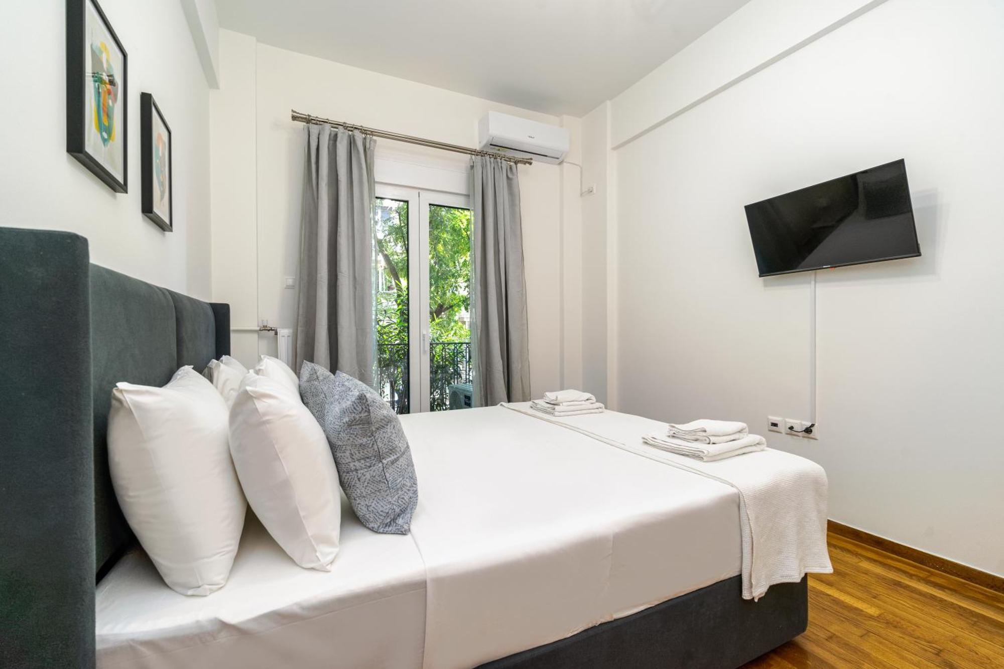 Gk Embassy Apartment